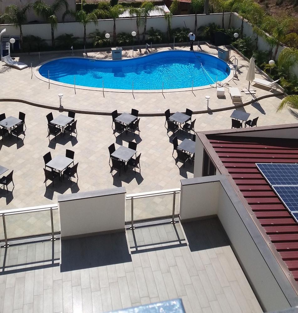 Hotel Riviera Azzurra Oliveri Luaran gambar